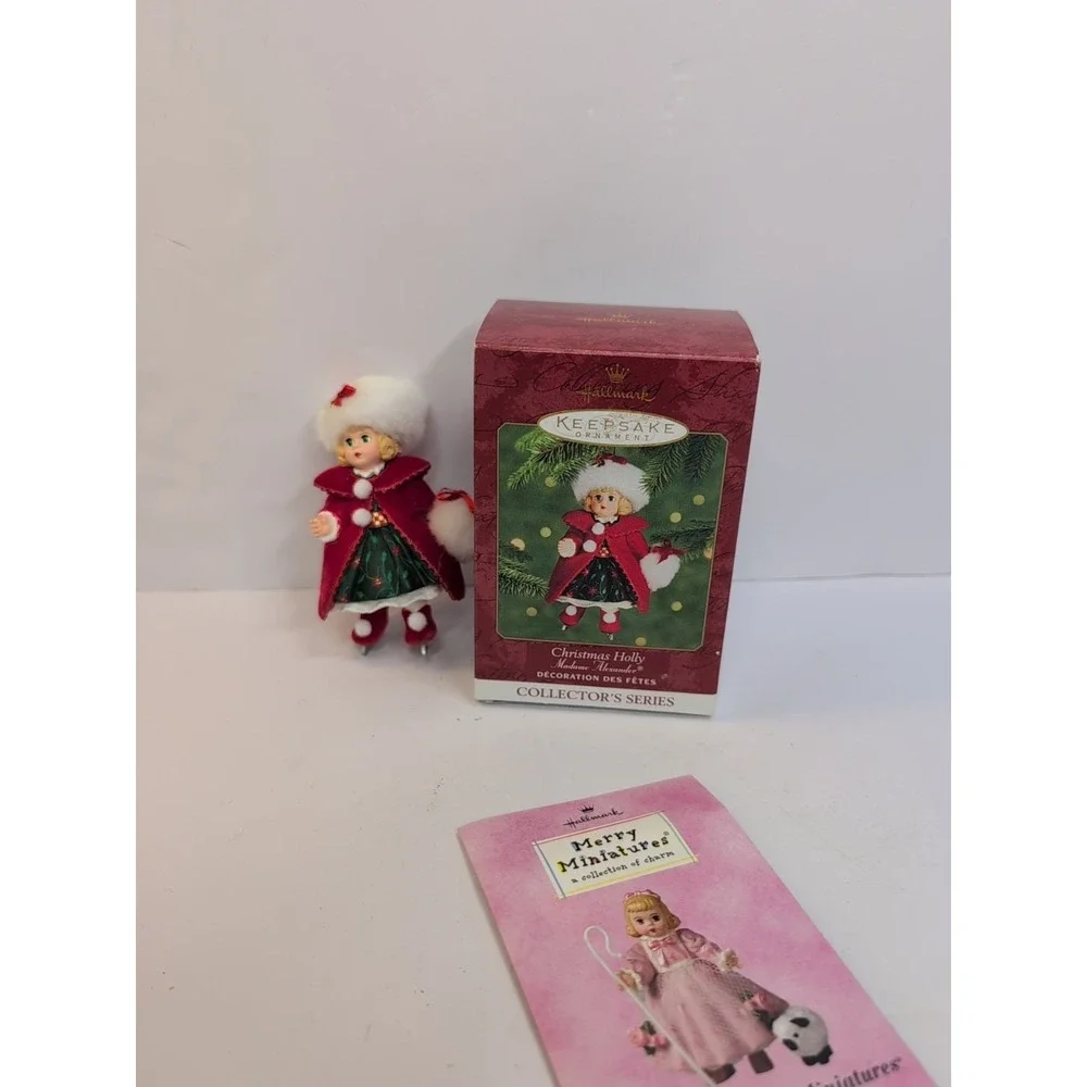 Hallmark Keepsake‎ Madame Alexander Ornament  Christmas Holly  Skater VINTAGE